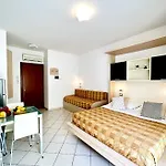 Aparthotel Mareo 3*