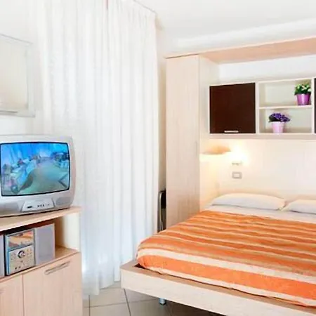 马雷欧公寓酒店 3*