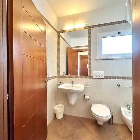 马雷欧公寓酒店