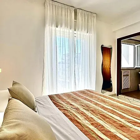 Mareo Aparthotel