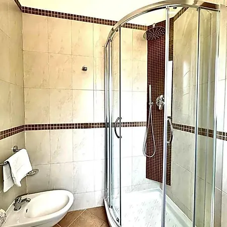 Mareo Aparthotel 3*