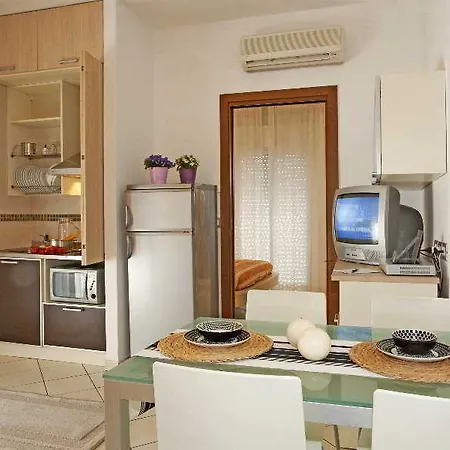 شقة فندقية Mareo 3*