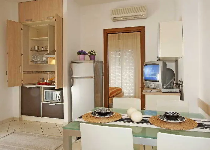 Aparthotel Mareo 3*